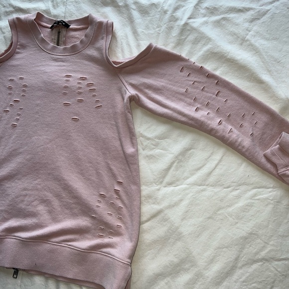 Jamison Cold Shoulder distressed hoodie - Picture 4 of 9